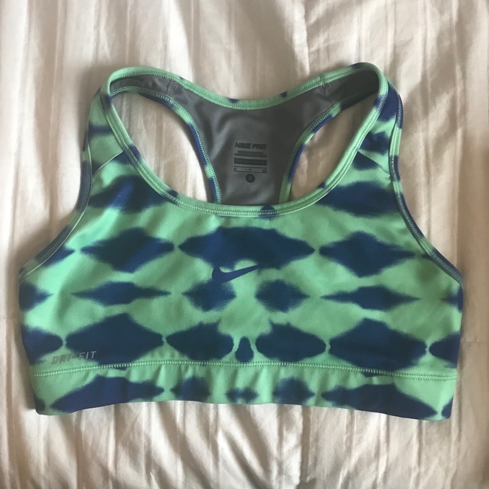 Nike Pro Dri-Fit Patterned Sports Bra